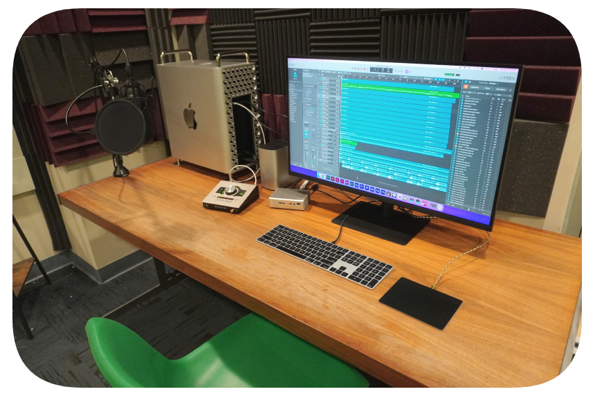 Studio 2 Workstation