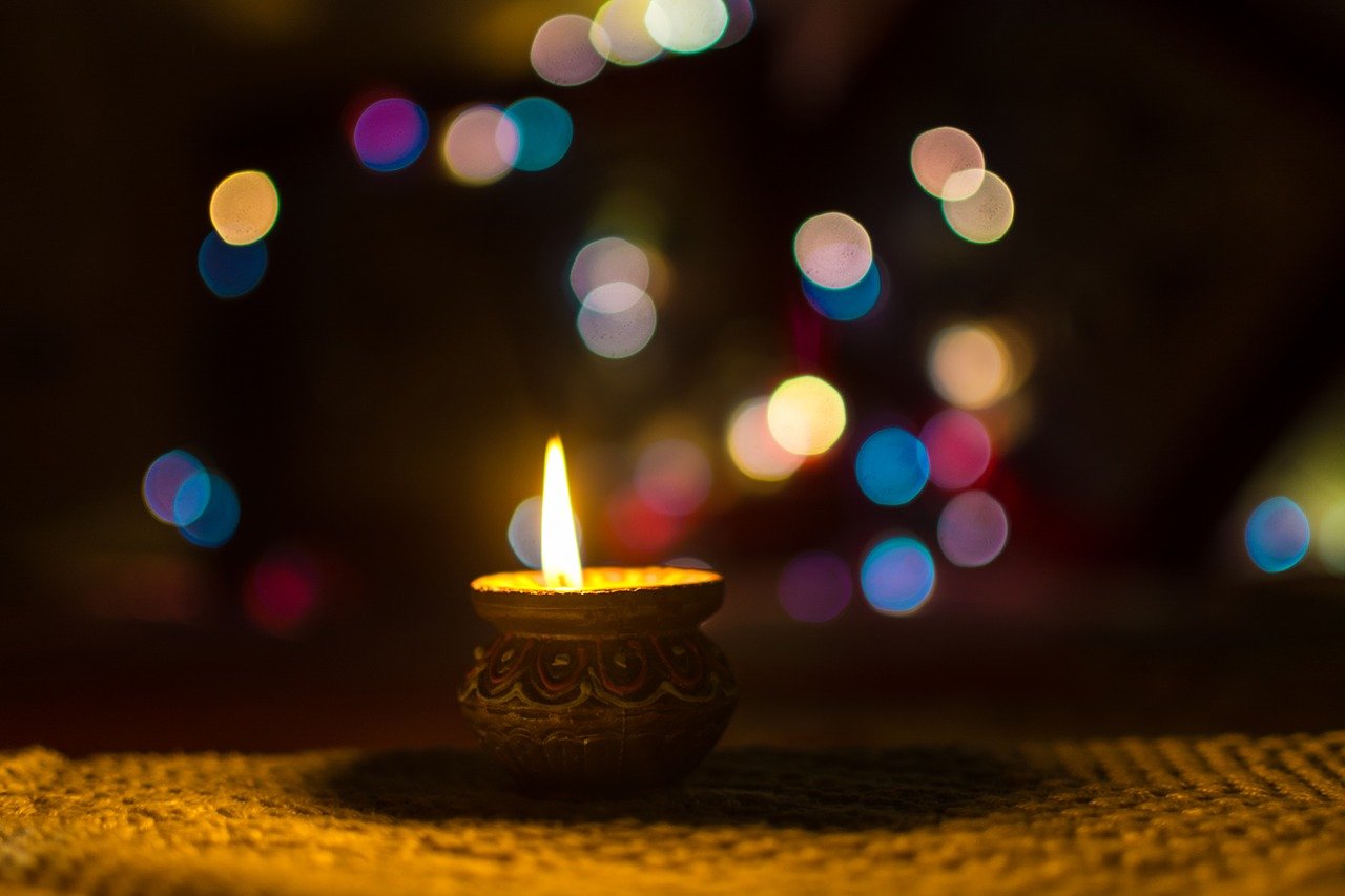 Diwali diya lamp candle